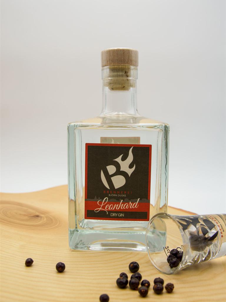 Gin Leonhard