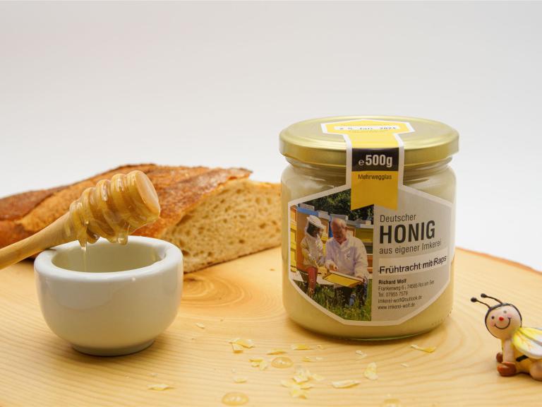 Honig Frühtracht mit Raps